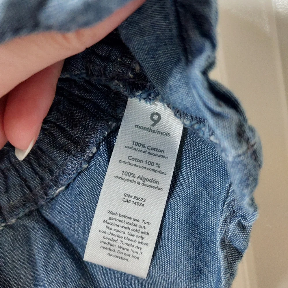 Denim/Chambray Peplum Shirt size 9 months Carters Infant Family‎ Photos